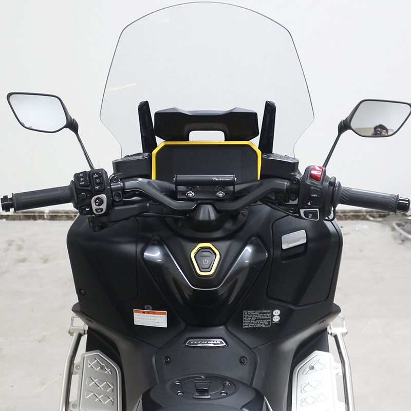 Accessori moto Staffa di navig - Tech Accessories 2022 recensione e prezzo