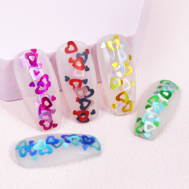 Holographic Love Heart Nail Ar - Tech Accessories Box recensione e prezzo
